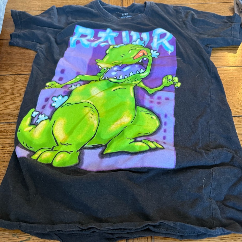Rug Rats and Neff size small bundle